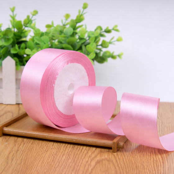 Satenska traka roza 25mm